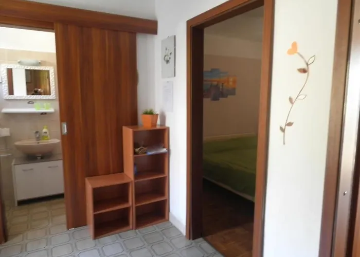With Parking Space - Donja, Rab - 15423 Lejlighed Supetarska Draga