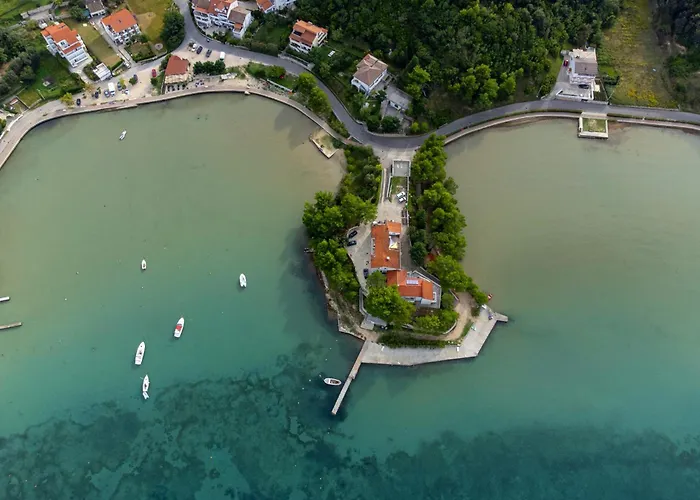 With Parking Space - Donja, Rab - 15423 Supetarska Draga