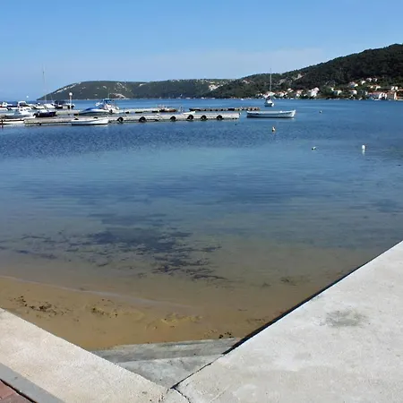 アパート With Parking Space - Donja, Rab - 15423 *