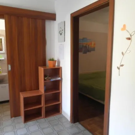 With Parking Space - Donja, Rab - 15423 アパート スペタルスカ・ドラガ