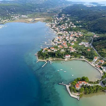 With Parking Space - Donja, Rab - 15423 * スペタルスカ・ドラガ