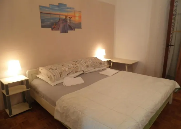 With Parking Space - Donja, Rab - 15423 Apartman